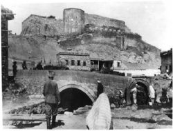 ‘12 Mart ecdada vefa günüdür'